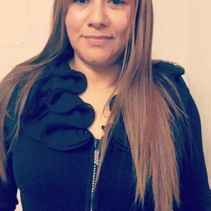 Meet your Posher, Yaneth